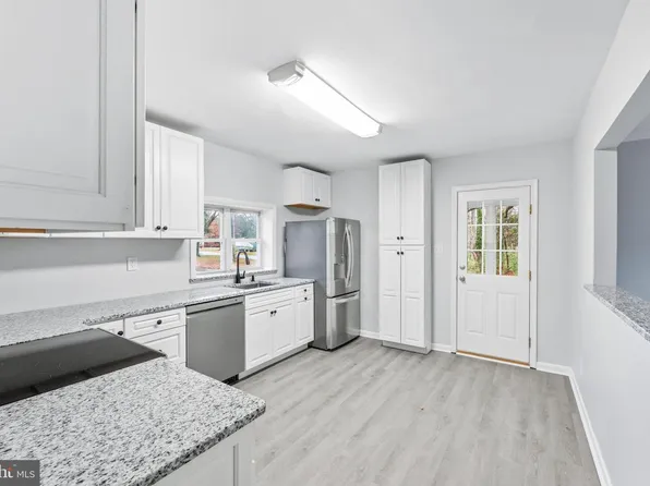 40395 Duke Rd, Mechanicsville, MD 20659