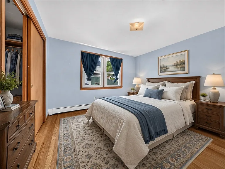 27-29 Normandy Ave #2 — Photo 3