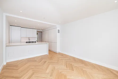 12 Commonwealth Ave #505A Photo 1