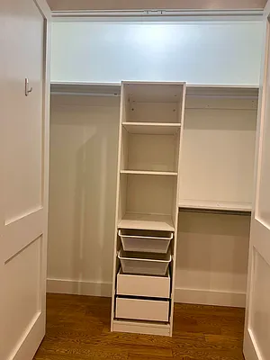 Rented by Premier One Realty LLC | media 5