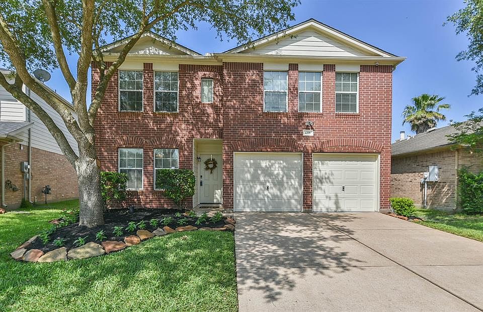 1st image of 4807 King Hallow Ln