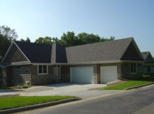 2248 Salem Heights Dr SW, Rochester, MN 55902