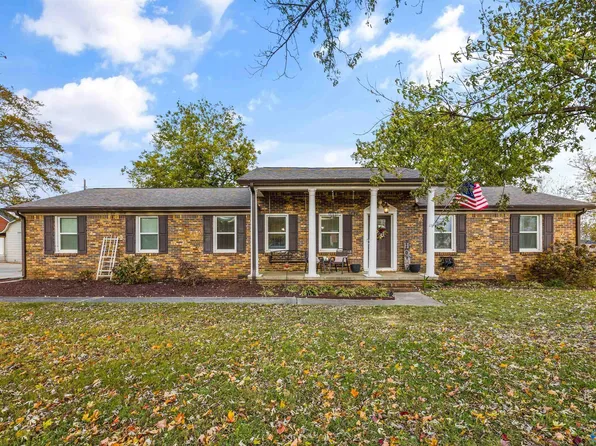 15168 Kings Dr, Athens, AL 35611