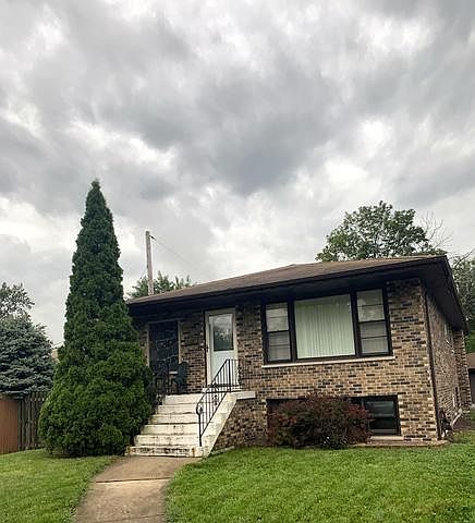 1st image of 8940 S 55th Ave