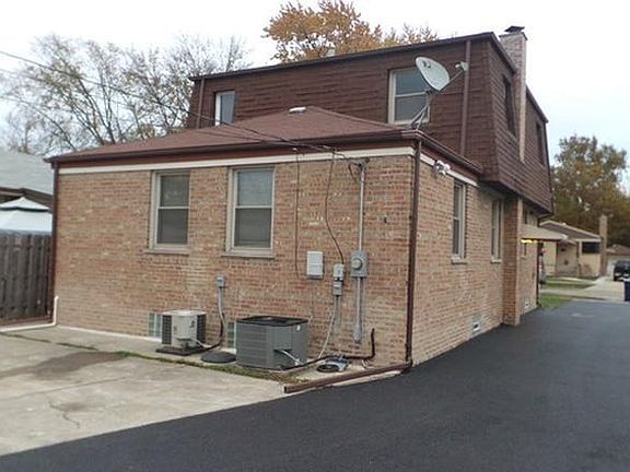 Back of the house + patio 
