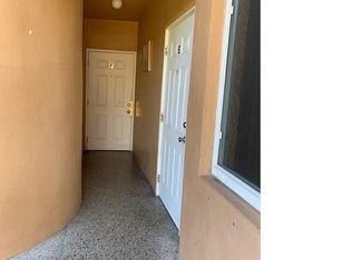 900 SW 3rd St #F, Miami, FL 33130