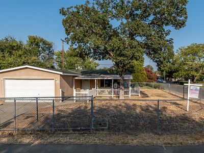 6900 Bummer St, Rio Linda, CA, 95673