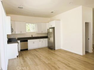 6849 1/2 De Celis Pl, Van Nuys, CA 91406