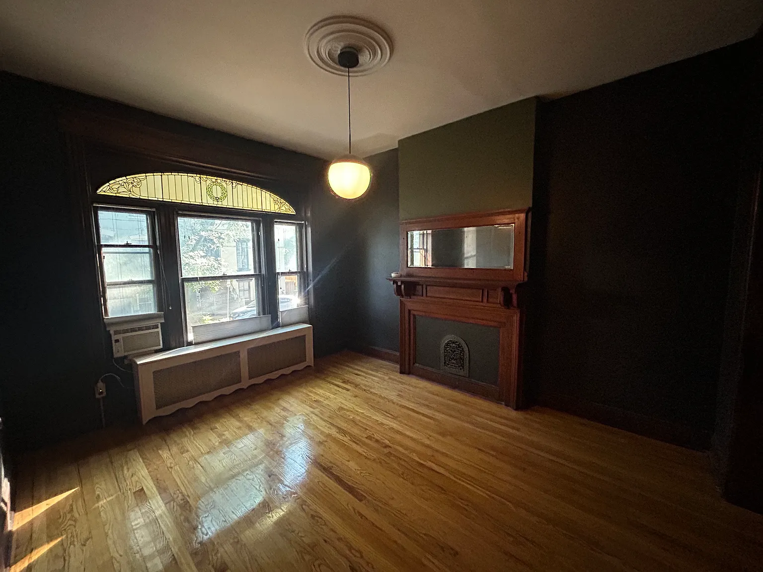 1 bed, 800 sqft, $1,500 — Photo 3