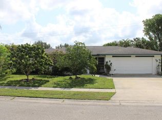 4622 Mackinaw Ave, North Fort Myers, FL 33903