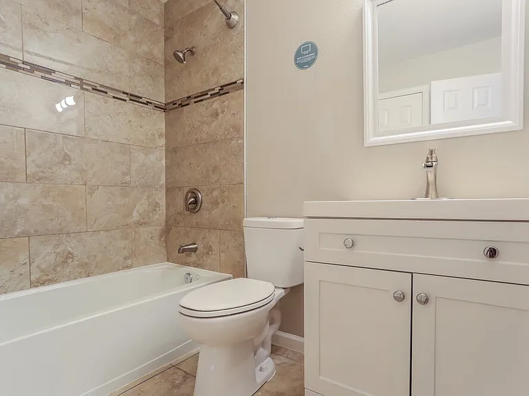 19690 E Bates Dr — Photo 10