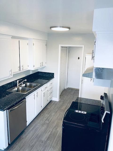 1st image of 916 W Beach Ave APT 310