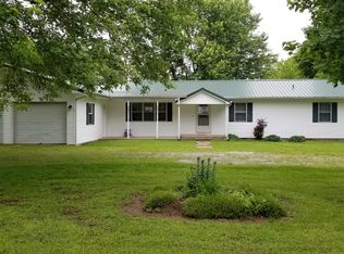1905 E 13th St, Carthage, MO 64836