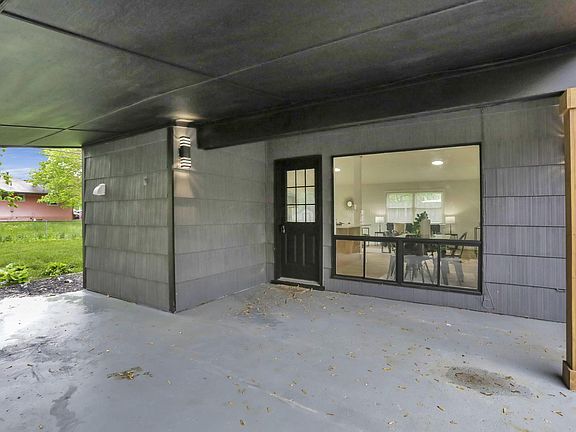 5th image of 4502 Aragon Ave