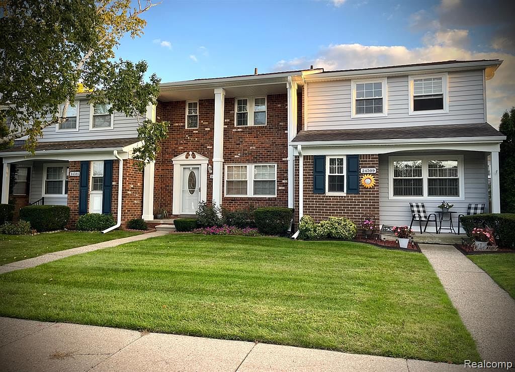 24507 Olde Orchard St, Novi, MI 48375 Zillow
