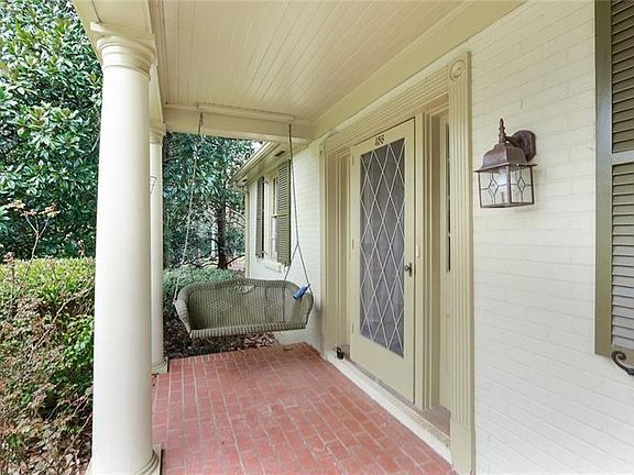 3rd image of 458 S Hillcrest Dr SW