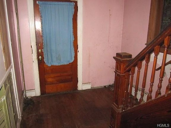 3rd image of 53 S Robinson Ave