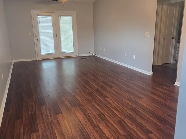 212 Magnolia Plantation Ct — Photo 3
