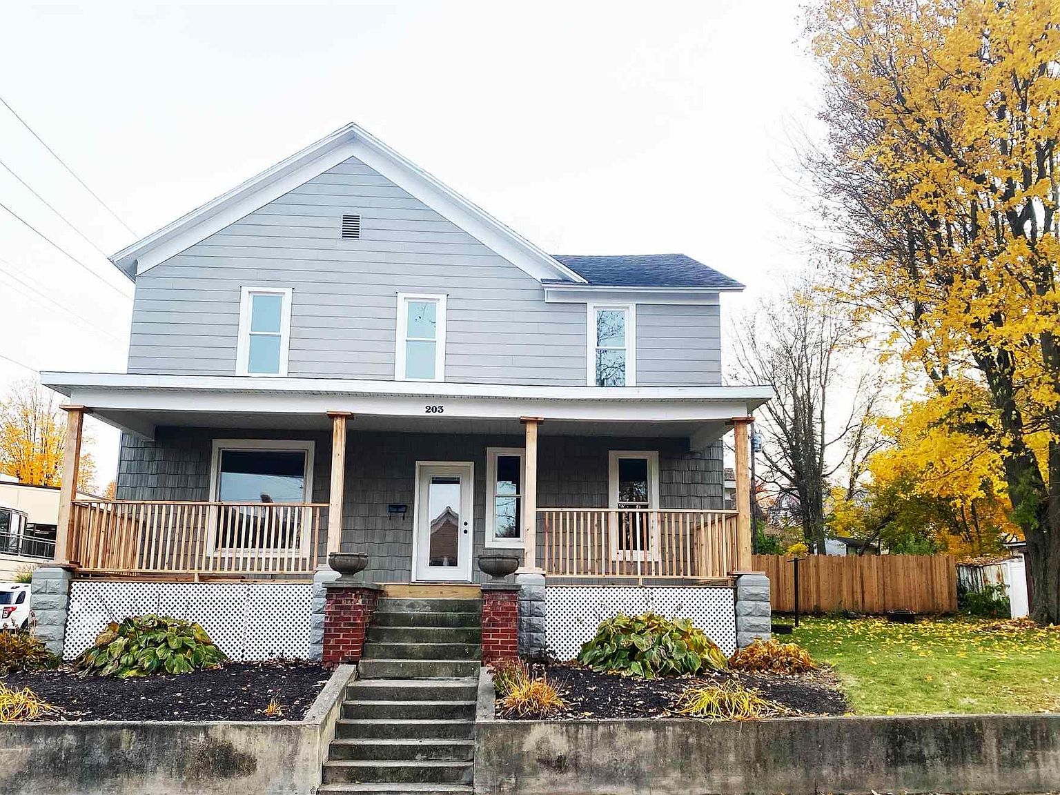 203 W 3rd St, Ligonier, IN 46767 Zillow