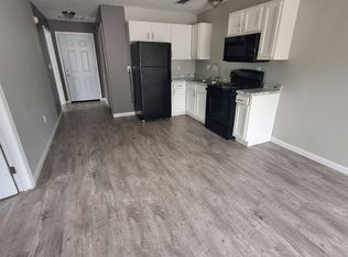 150 River St #1, Clay City, KY 40312