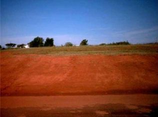 3104 Creekview Dr, Tuttle, OK 73089