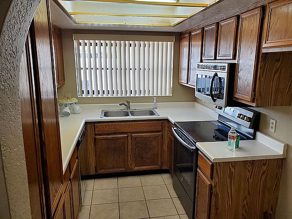 5th image of 7006 E Jensen St Unit 137