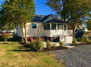5210 Breezy Point Rd #5, Chesapeake Beach, MD 20732