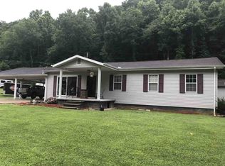8099 E Lynn Rd, Kiahsville, WV 25534