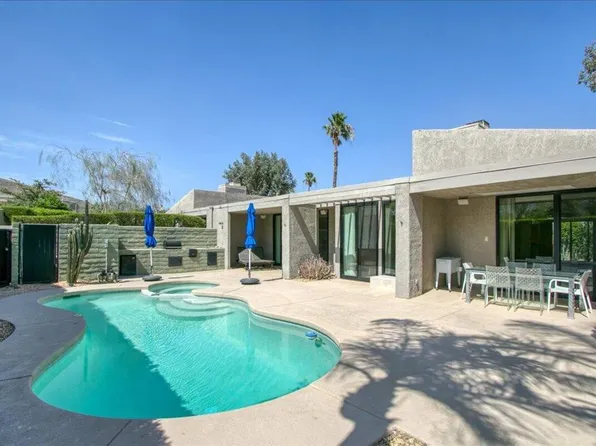 2995 E Sundance Cir, Palm Springs, CA 92262