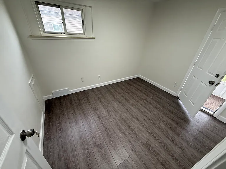 5363 Culver St — Photo 7