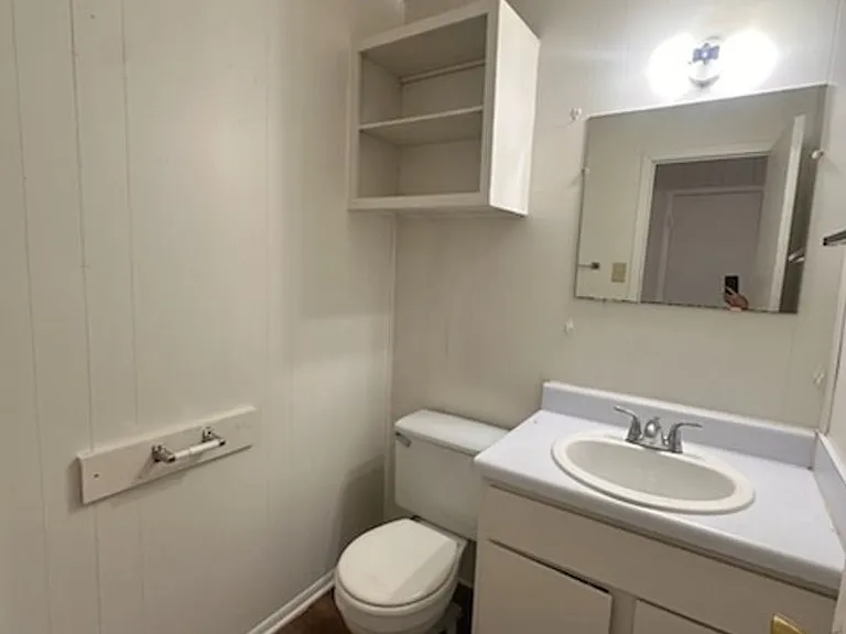 350 N Avenue D — Photo 12