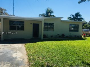2711 SW 55th Ave, West Park, FL 33023