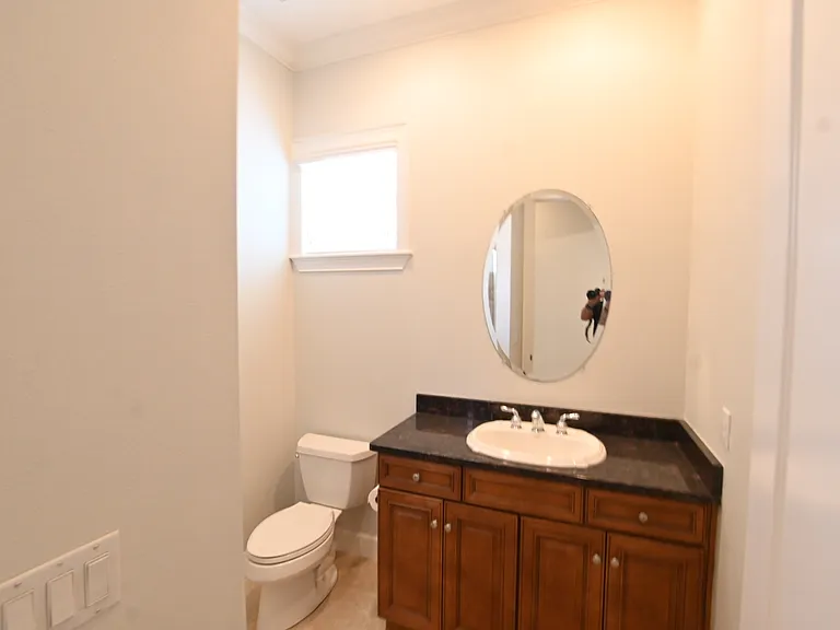 8122 Whitford Ct — Photo 8