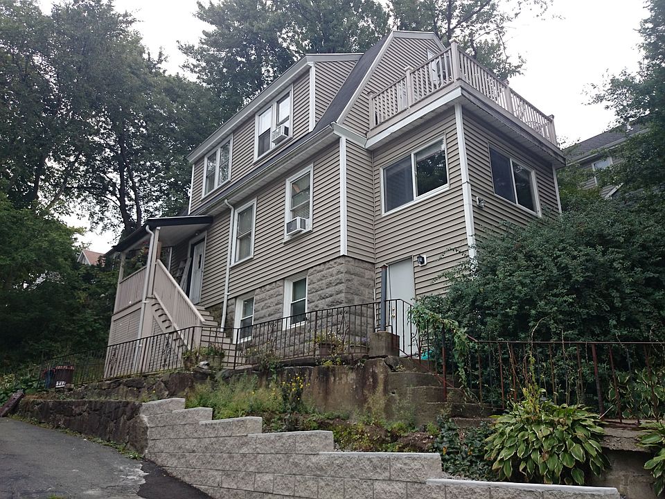 2nd image of 22 Breck Ave