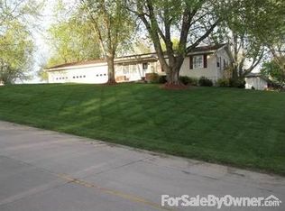 616 15th Ave, Amana, IA 52203