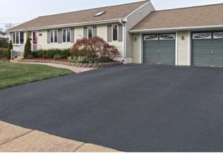 104 Nancy Dr, Hamilton, NJ 08619
