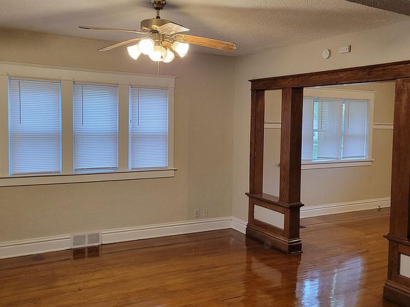 4th image of 2207 10th St