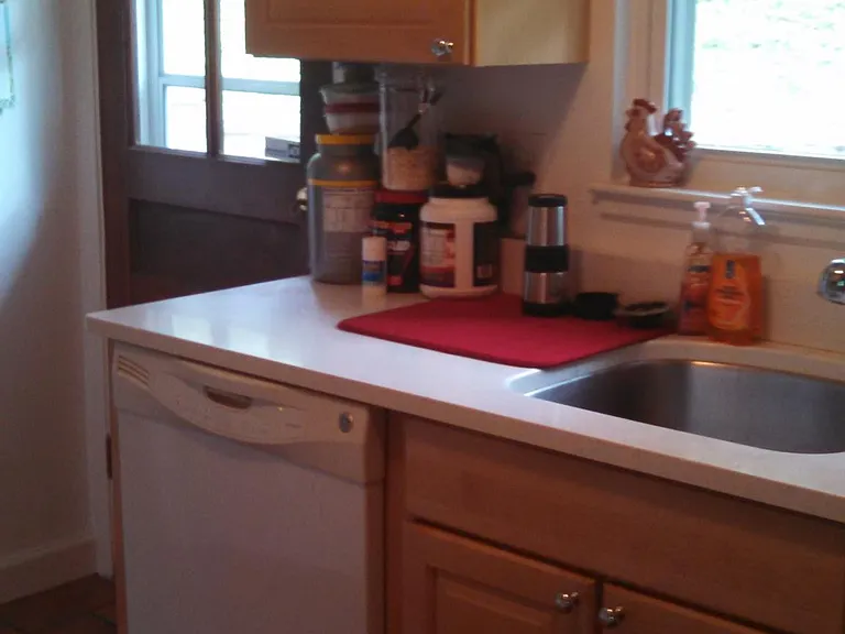 3007 Crest Ave — Photo 6