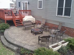 105 Crossing Ridge Trl, Cranberry Township, PA 16066