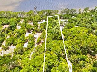 219 N Bay Shore Dr, Eastpoint, FL 32328