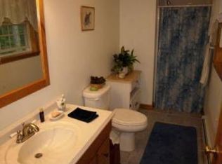 225 N Raymond Rd, Gray, ME 04039