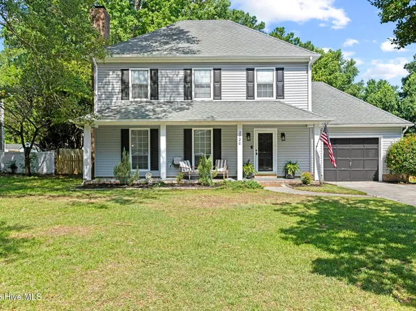 2720 Northwoods Drive, Jacksonville, NC 28540