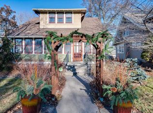 1075 Hawthorne Ave E, Saint Paul, MN 55106