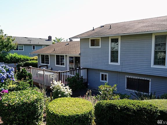 3rd image of 21636 121st Pl SE