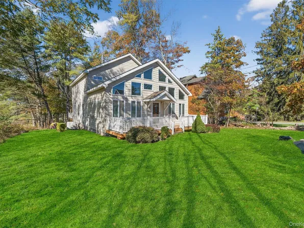 518 Sackett Lake Road, Monticello, NY 12701