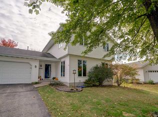6305 Dylyn Dr, Madison, WI 53719