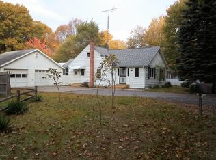 4315 Keller St, Norton Shores, MI 49441