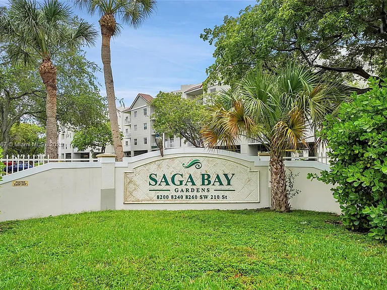 8260 SW 210th St #201 — Photo 33