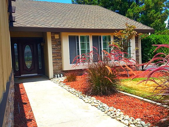 2nd image of 1301 Hillview Ct