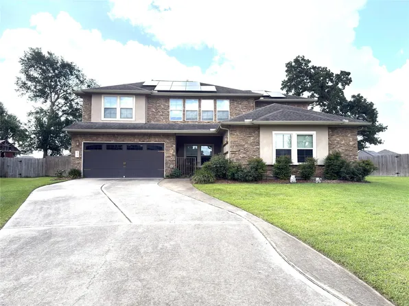 119 Crown Point Ct, Magnolia, TX 77354